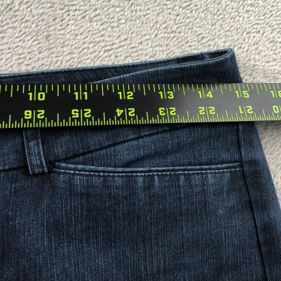 2 Dockers Womens Capri Jeans Size 4P Lot Of Two Mid Rise Curvy Blue Denim Crop - Picture 5 of 12
